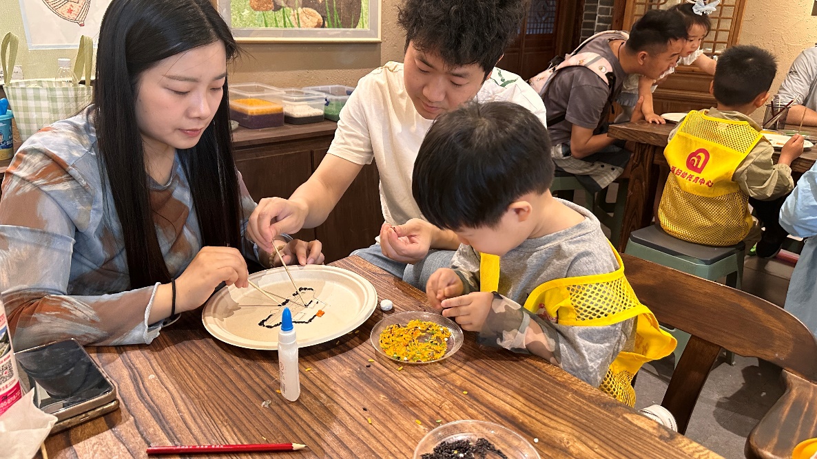 十堰市托育服务宣传月启动仪式圆满举行  政策引领普惠托育迈向新高度