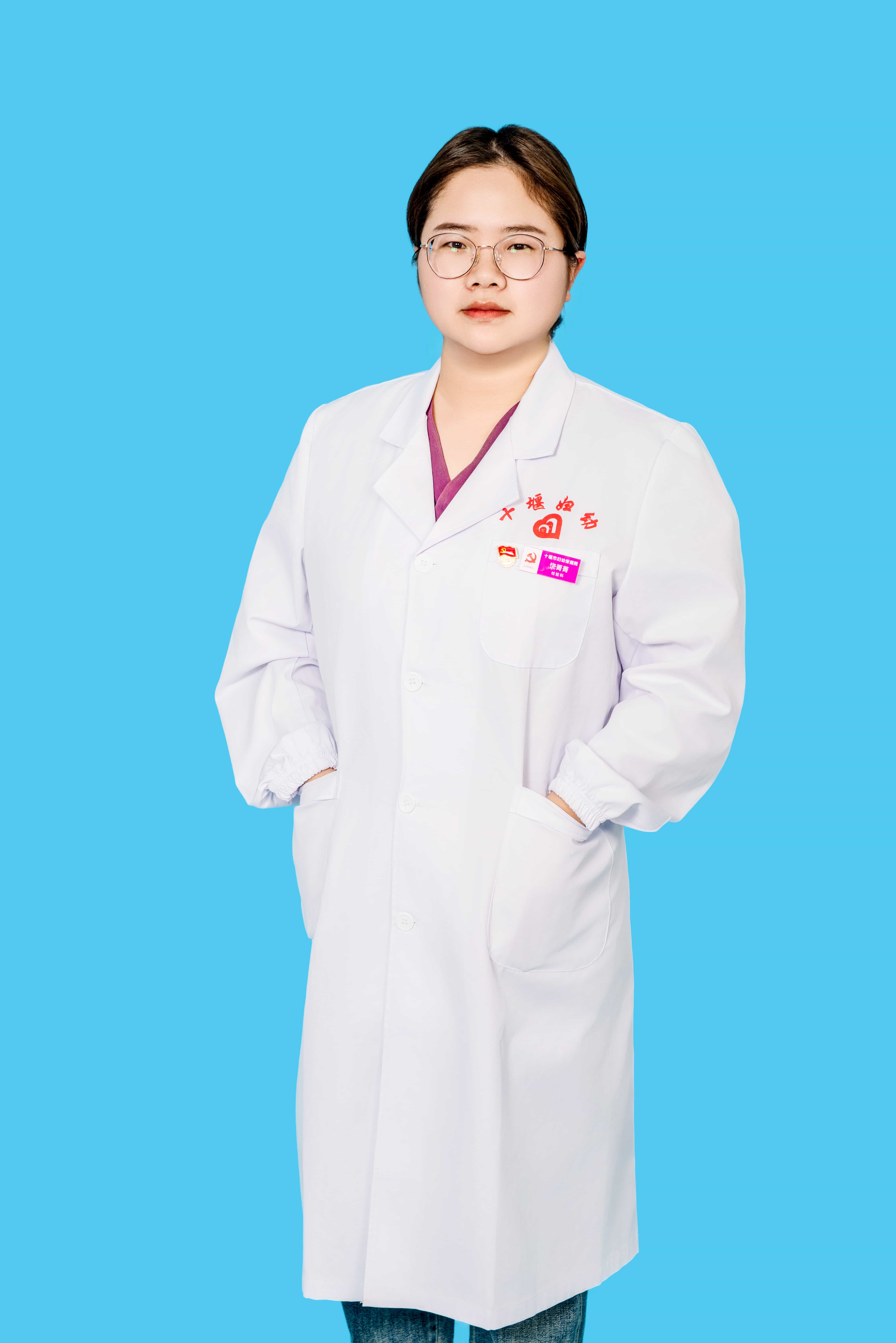 饶菁菁 技师 硕士研究生